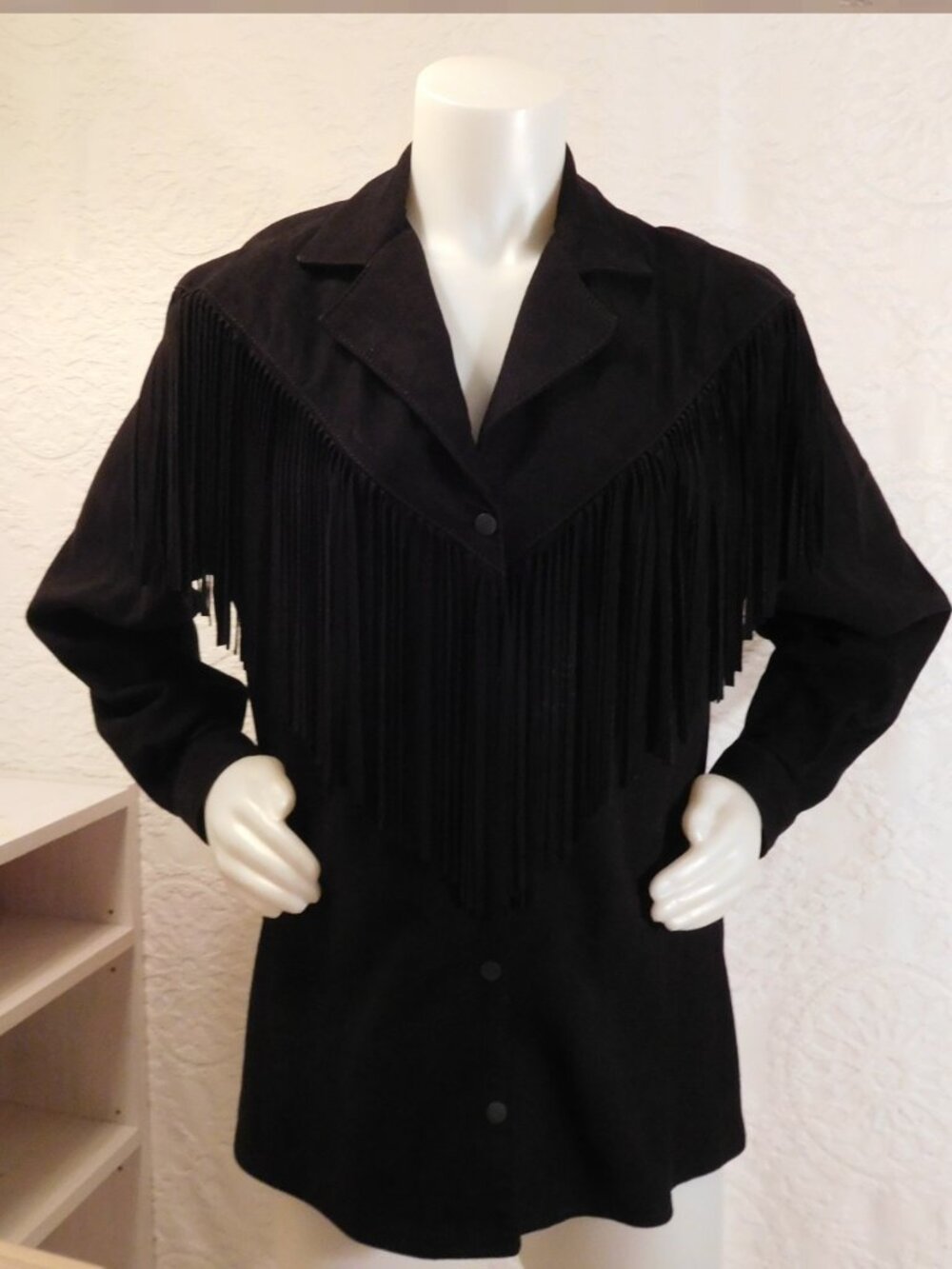 VAKKO Black Super Soft Fringe Suede Shirt Jacket L Designer Western Long Sleeve